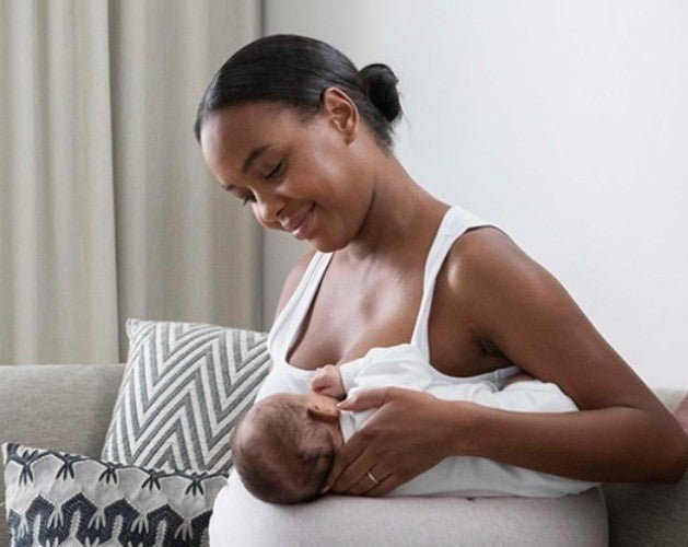 Coussin d'allaitement microbille | MamaConfort - Le Nid de Maman