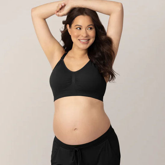 femme portant soutien gorge d allaitement basic noir