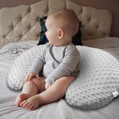Coussin d'Allaitement - MamiCuddle™ - Gris - Le Nid de Maman