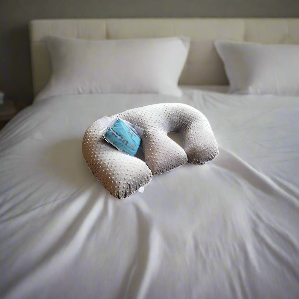 Coussin d'Allaitement - TwinCuddle™ - Gris - Le Nid de Maman
