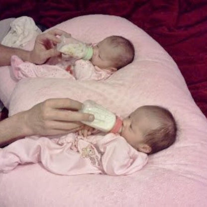 Coussin d'Allaitement - TwinCuddle™ - Rose - Le Nid de Maman